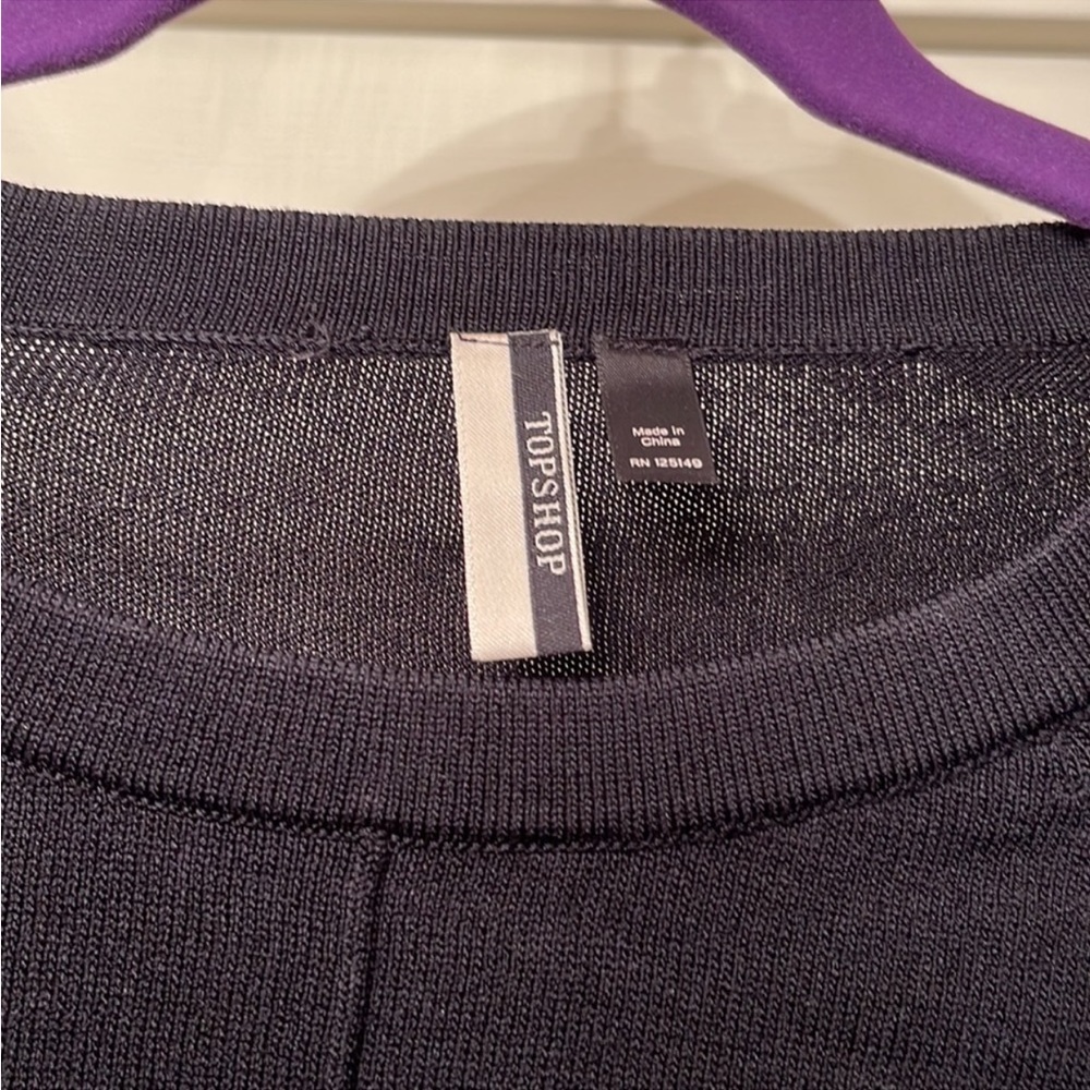 RARE Topshop Grommets Sweater Size 8 - Picture 3 of 5
